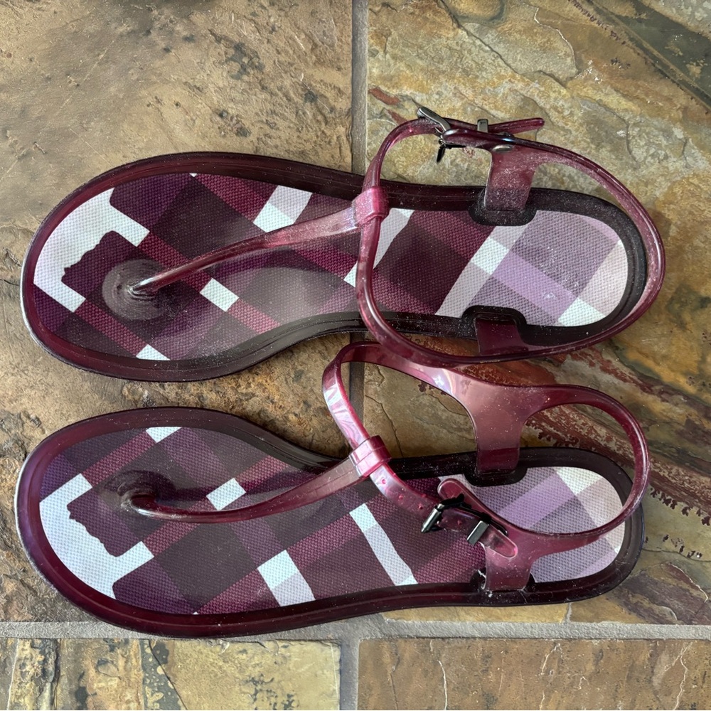 Burberry Purple Sandals Modern Strappy Design